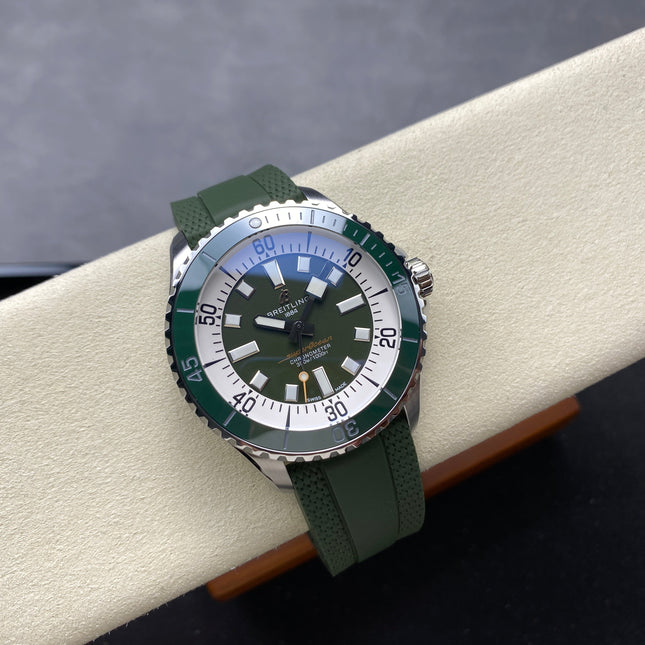 SUPEROCEAN AUTOMATIC 44 GREEN CERAMIC BEZEL GREEN RUBBER STRAP