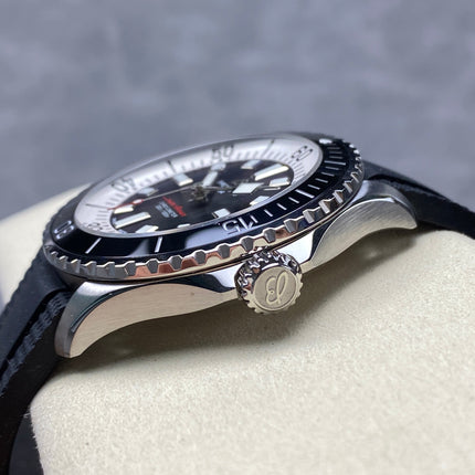 SUPEROCEAN AUTOMATIC 44 STEEL CASE BLACK RUBBER STRAP