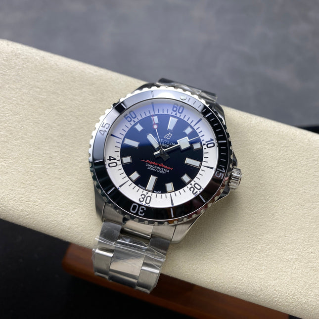 SUPEROCEAN AUTOMATIC 44 STEEL CASE BLACK CERAMIC BEZEL