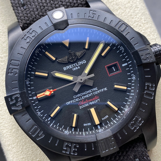 AVENGER BLACKBIRD TITANIUM CASE BLACK NYLON STRAP