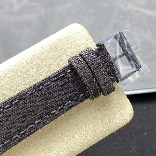 AVENGER BLACKBIRD TITANIUM CASE BLACK NYLON STRAP