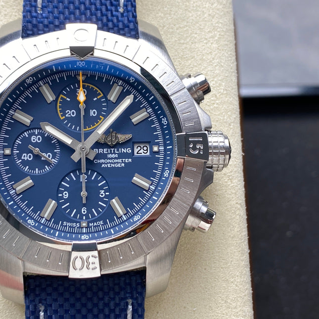 AVENGER CHRONOGRAPH STEEL CASE NAVY BLUE NYLON STRAP