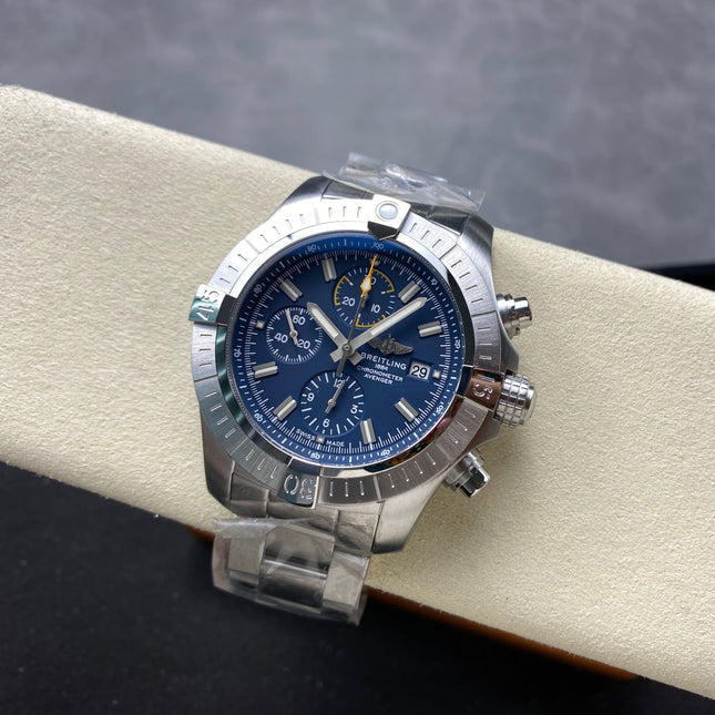 AVENGER CHRONOGRAPH STEEL CASE NAVY BLUE DIAL