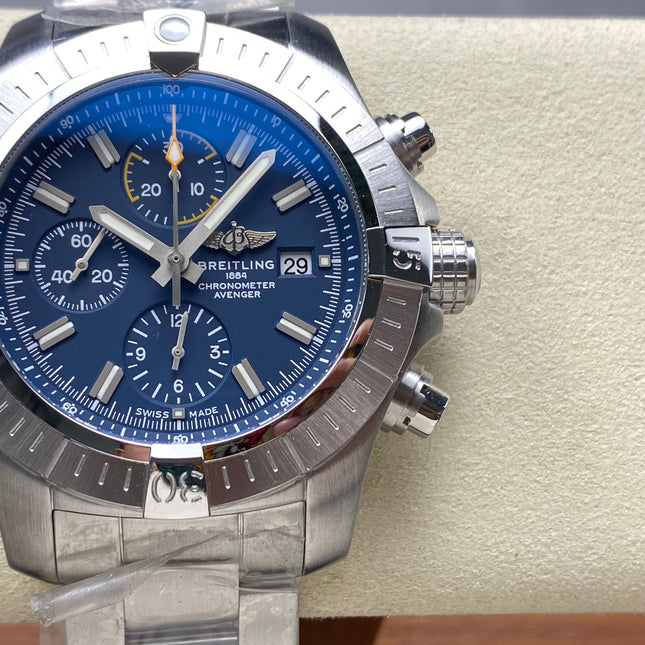 AVENGER CHRONOGRAPH STEEL CASE NAVY BLUE DIAL