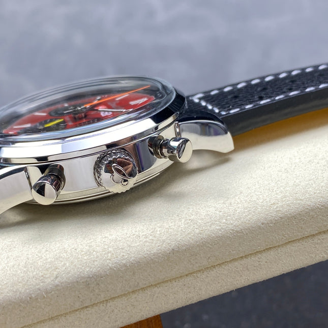 TOP TIME B01 CHEVROLET CORVETTE STEEL CASE RED MIX BLACK DIAL