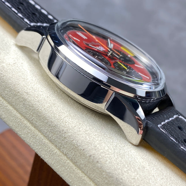 TOP TIME B01 CHEVROLET CORVETTE STEEL CASE RED MIX BLACK DIAL