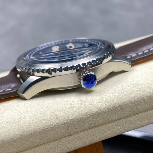 AVIATOR 8 AUTOMATIC STEEL CASE BLUE DIAL BROWN CALFSKIN STRAP