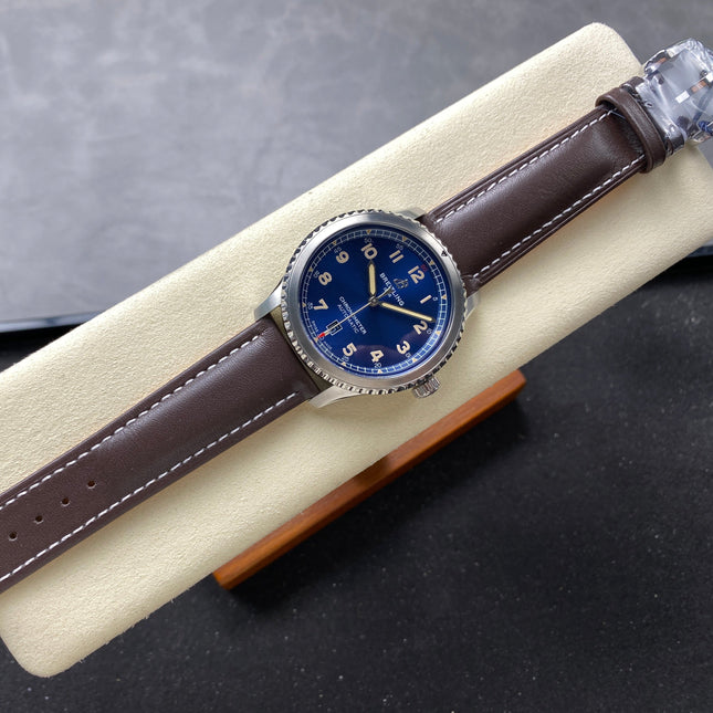 AVIATOR 8 AUTOMATIC STEEL CASE BLUE DIAL BROWN CALFSKIN STRAP