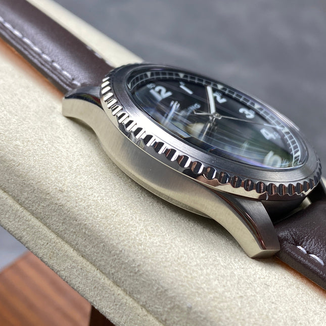 AVIATOR 8 AUTOMATIC STEEL CASE BLACK DIAL BROWN CALFSKIN STRAP