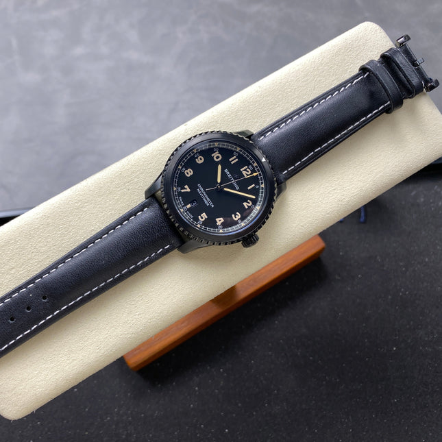 AVIATOR 8 AUTOMATIC STEEL CASE BLACK CALFSKIN STRAP