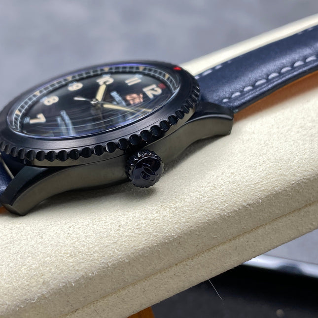 AVIATOR 8 AUTOMATIC STEEL CASE NAVY BLUE CALFSKIN STRAP