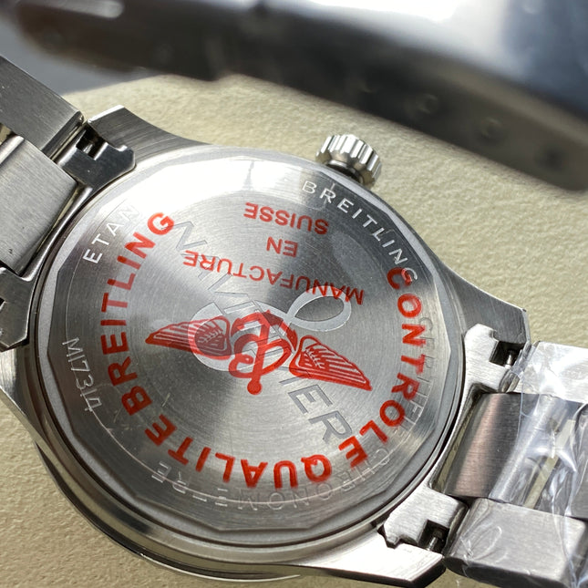 AVIATOR 8 AUTOMATIC ALL STEEL BLACK DIAL