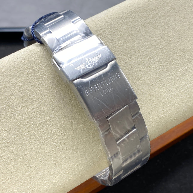 AVIATOR 8 AUTOMATIC ALL STEEL BLUE DIAL