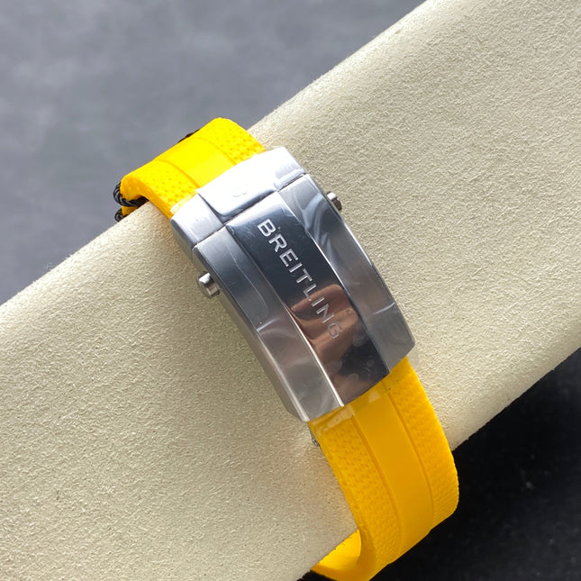 SUPEROCEAN 44 STEEL CASE YELLOW RUBBER STRAP