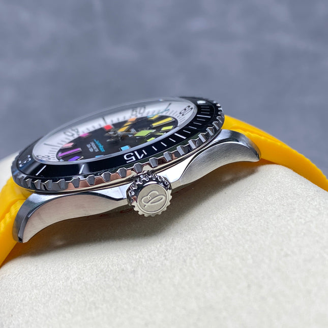 SUPEROCEAN 44 STEEL CASE YELLOW RUBBER STRAP