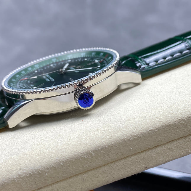 NAVITIMER AUTOMATIC 41 STEEL CASE GREEN DIAL