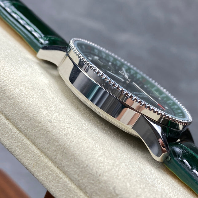 NAVITIMER AUTOMATIC 41 STEEL CASE GREEN DIAL