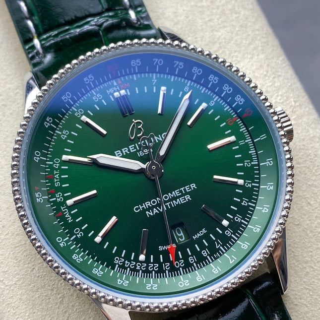 NAVITIMER AUTOMATIC 41 STEEL CASE GREEN DIAL