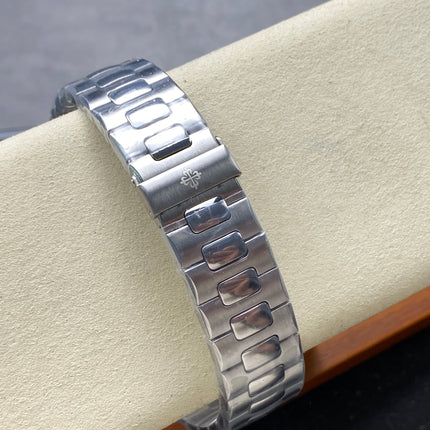 NAUTILUS STEEL ATTACHED DIAMOND BEZEL BLACK DIAL