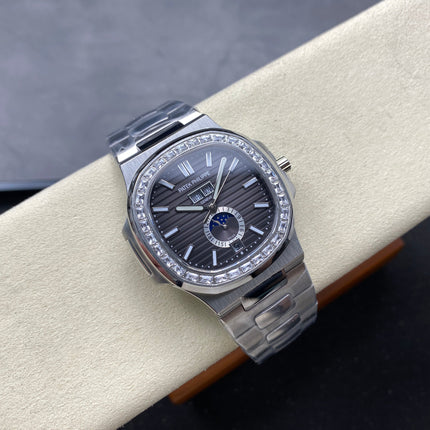 NAUTILUS STEEL ATTACHED DIAMOND BEZEL BLACK DIAL