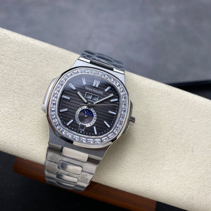 NAUTILUS STEEL ATTACHED DIAMOND BEZEL BLACK DIAL