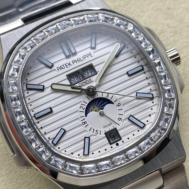 NAUTILUS STEEL ATTACHED DIAMOND BEZEL WHITE DIAL