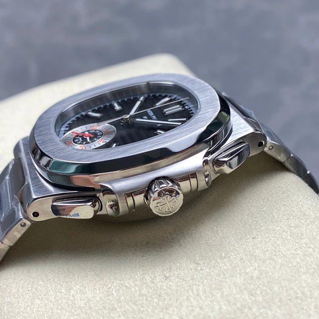 NAUTILUS ALL STEEL BLACK DIAL