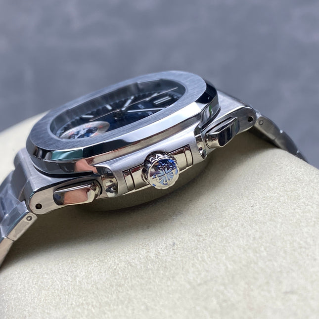 NAUTILUS ALL STEEL BLUE DIAL