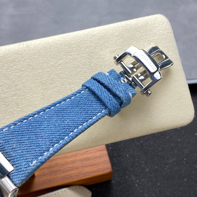 NAUTILUS STEEL CASE BLUE DENIM DIAL