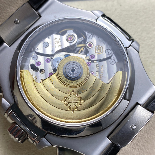 NAUTILUS STEEL CASE BLACK DIAL