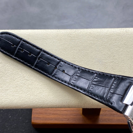 NAUTILUS STEEL CASE BLACK DIAL