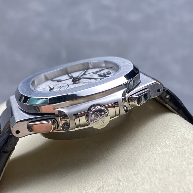 NAUTILUS STEEL CASE WHITE DIAL