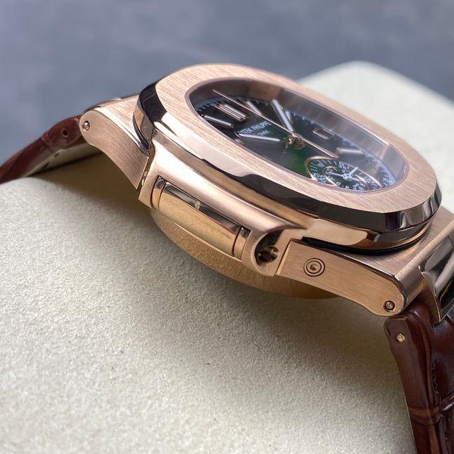 NAUTILUS ROSE GOLD CASE BLACK DIAL