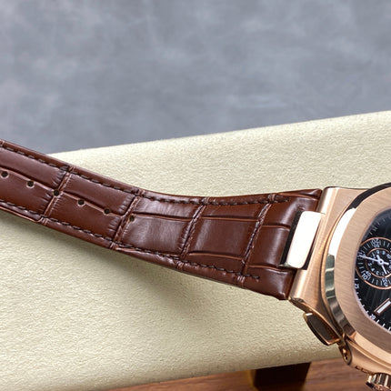 NAUTILUS ROSE GOLD CASE BLACK DIAL