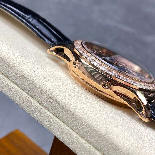 ANNUAL CALENDAR ROSE GOLD ATTACHED DIAMOND BEZEL BLACK DIAL