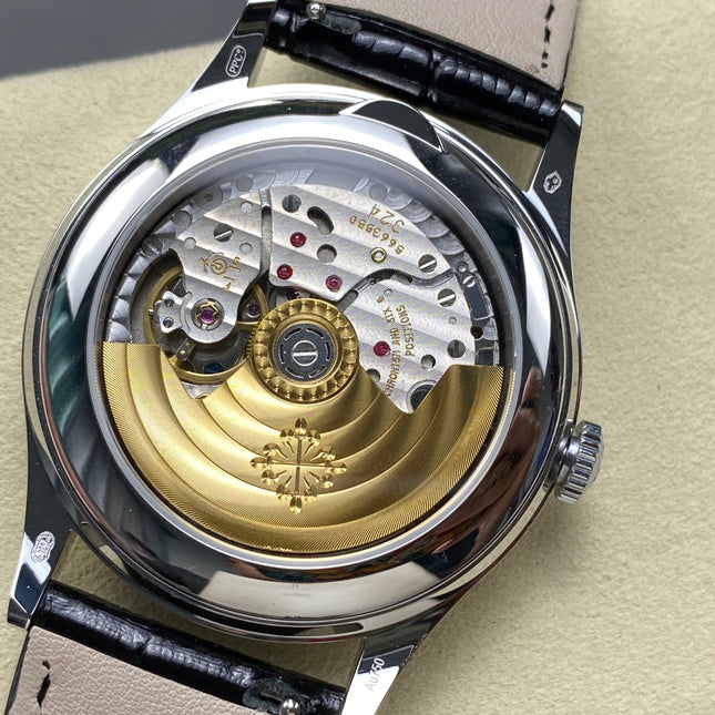 ANNUAL CALENDAR SELF-WINDING WHITE GOLD CASE DARK GRAY DIAL