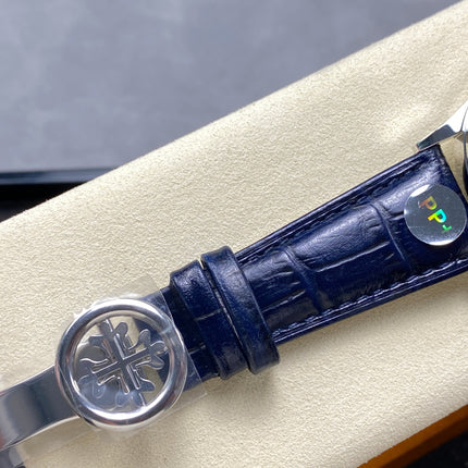 ANNUAL CALENDAR SELF-WINDING WHITE GOLD CASE BLUE SUNBURST DIAL