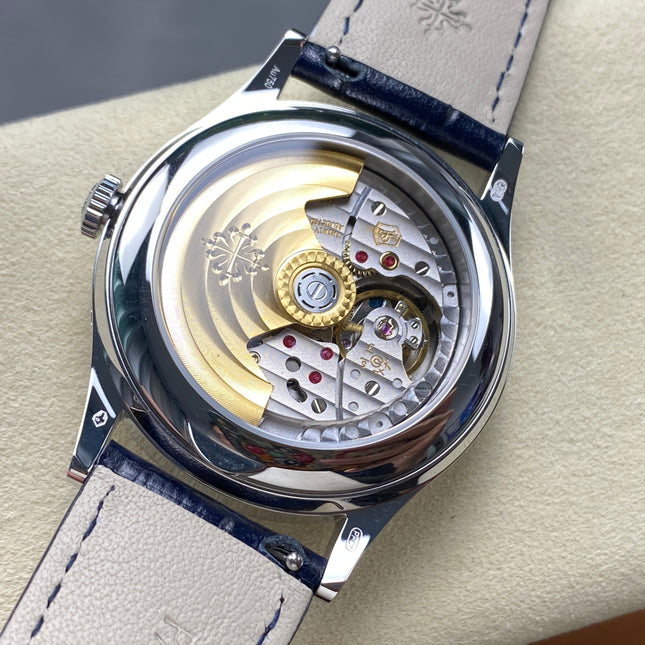 ANNUAL CALENDAR SELF-WINDING WHITE GOLD CASE BLUE SUNBURST DIAL