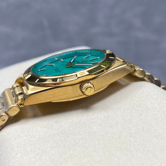 CHRONOMAT AUTOMATIC 36 VICTORIA BECKHAM YELLOW GOLD CASE PEPPERMINT DIAL