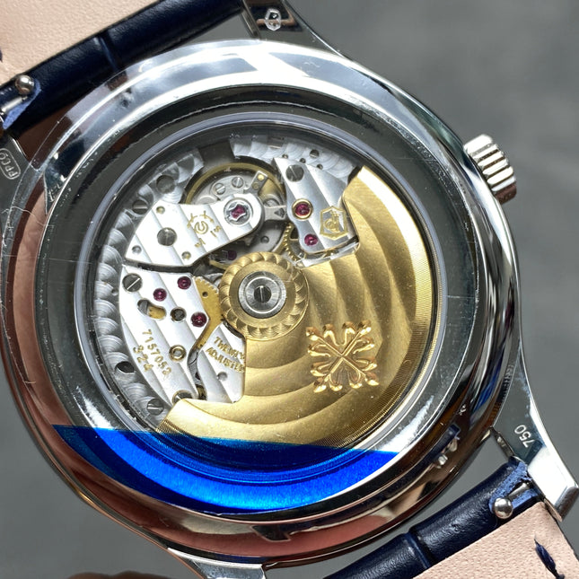 ANNUAL CALENDAR SELF-WINDING WHITE GOLD CASE BLUE SUNBURST DIAL
