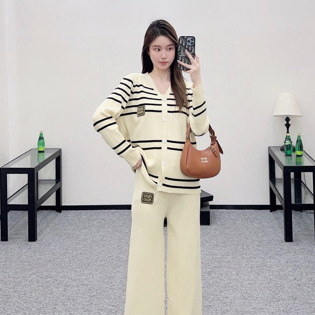 MIUMIU CARDIGAN STYLE 110