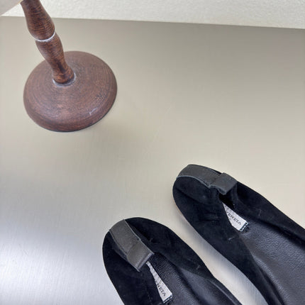 BALLET FLAT IN BLACK SUEDE