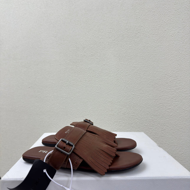 PRADA 25S SHUFFLE LEATHER THONG SANDALS IN SIENNA CALFSKIN