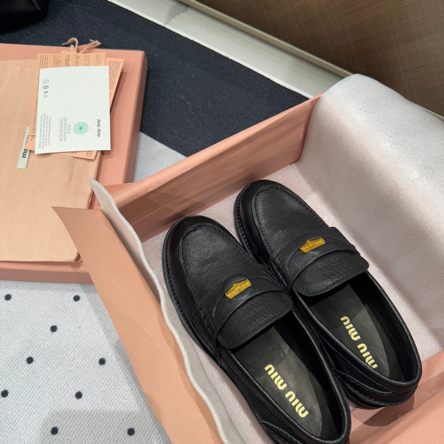 PENNY LOAFERS WITH GOLD COIN IN BLACK CALFSKIN