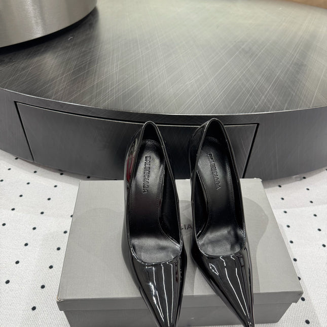 AVENUE 105MM PUMP IN BLACK PATENT CALFSKIN