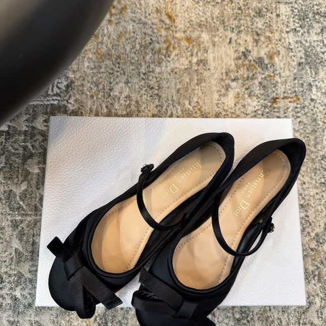 DIOR 25S LOVELY‑D BALLET FLAT 10MM IN BLACK SATIN