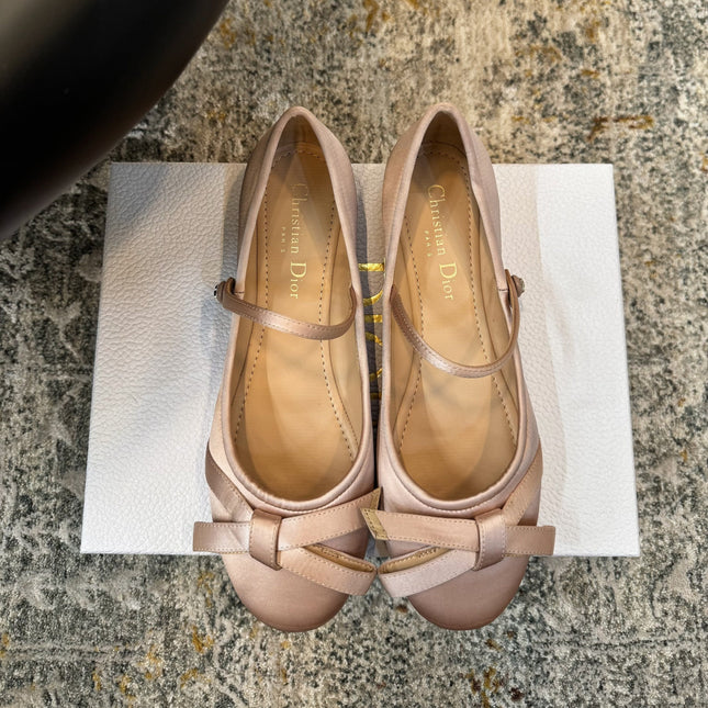 DIOR 25S LOVELY‑D BALLET FLAT 10MM IN NUDE SATIN