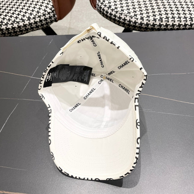 BASEBALL HAT WHITE WITH LETTERING TRIM 672537