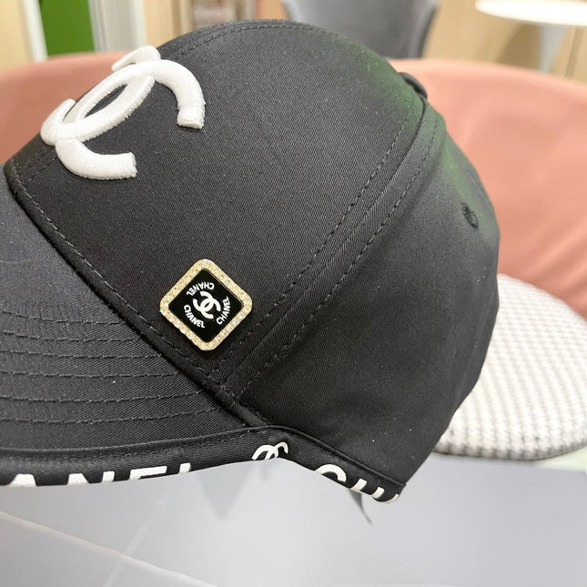 BASEBALL HAT BLACK WITH LETTERING TRIM 672538