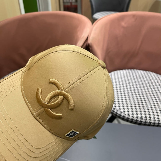 BASEBALL HAT YELLOW WITH LETTERING TRIM 672539